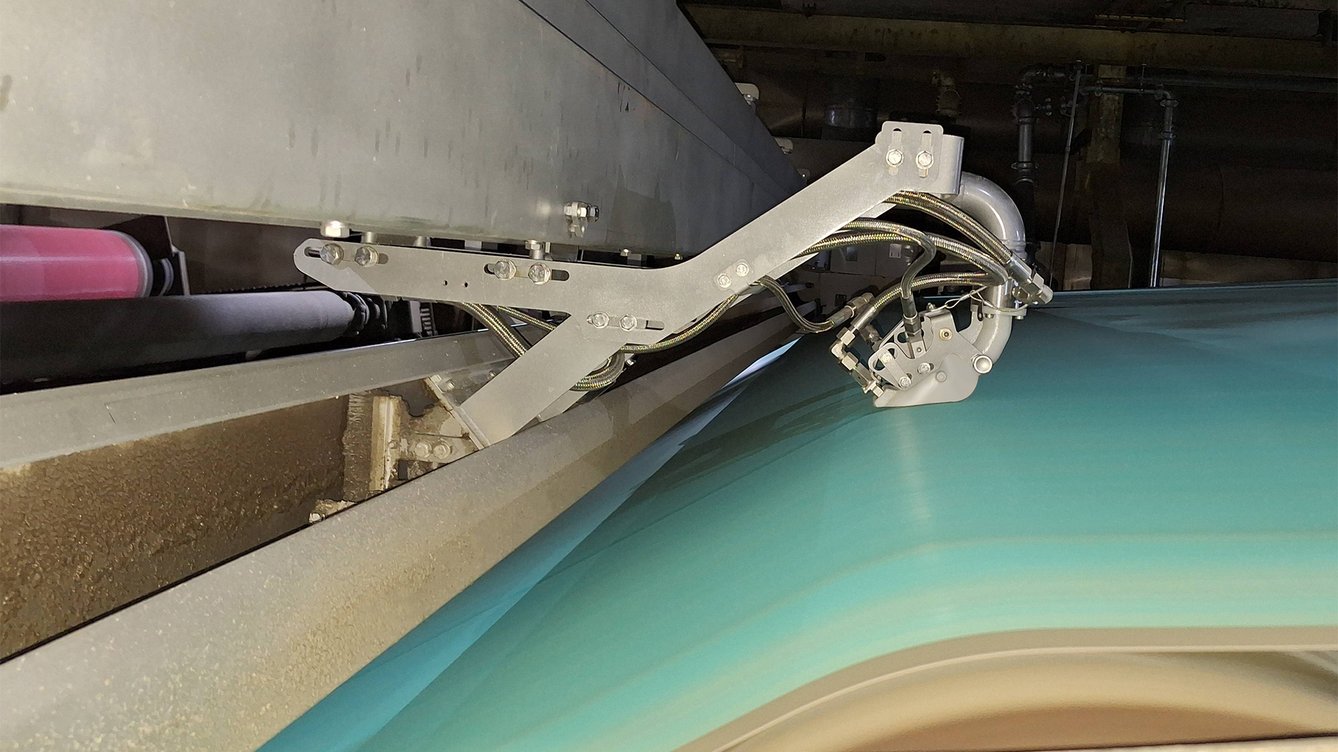 FabriCare: Ultra-high-pressure cleaning systems for paper machines